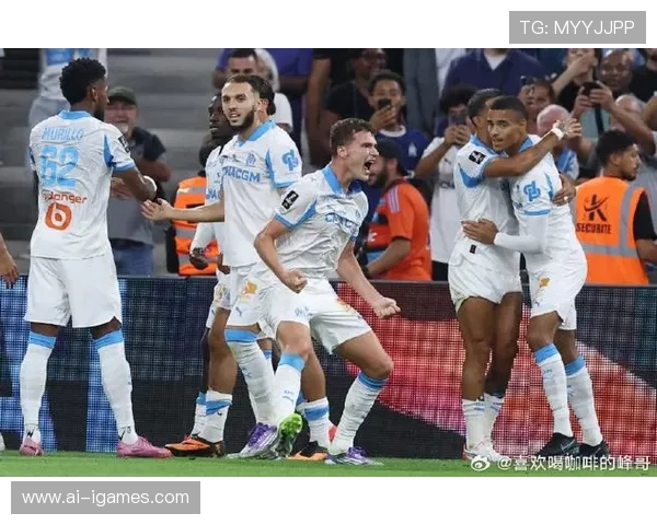 马赛2-2巴黎FC一役,德泽尔比首秀阵容平均年龄27岁